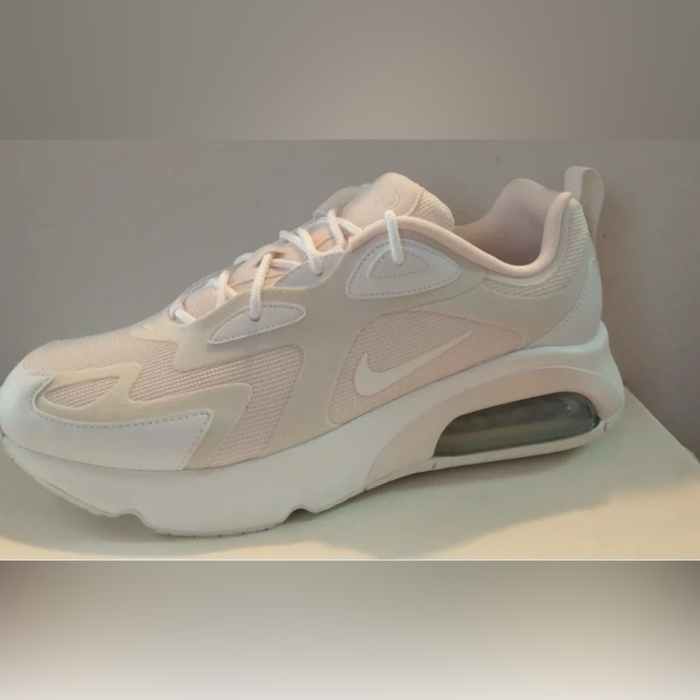 Nike Air Max 200 Pink & Beige Sneakers